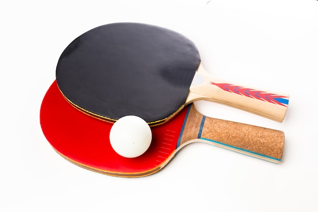 Raquetas de ping-pong y pelota