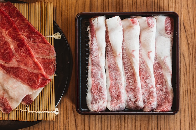 Rare slices autêntica A5 Grau Wagyu japonês com textura de gordura de alto teor de mármore para Shabu.