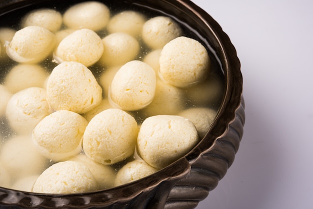 Rasgulla o rosogulla - comida dulce india