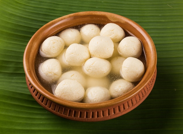 Rasgulla o rosogulla - comida dulce india