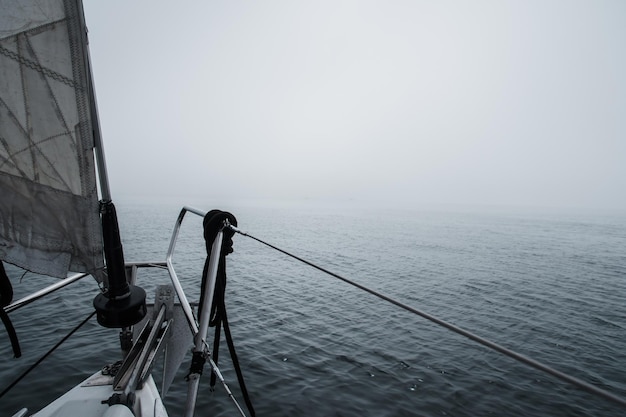 Rauchen beim Bootfahren