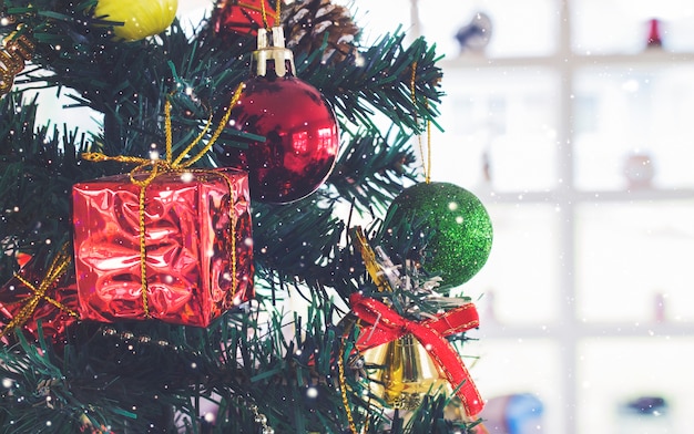 Árbol de Navidad decorado