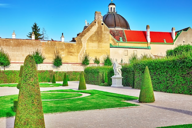 Área del complejo parque-jardín Belvedere.Viena. Austria.