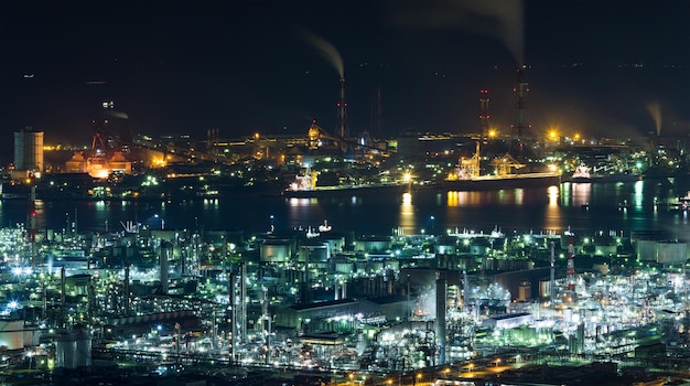 Área industrial costera de Mizushima en Japón
