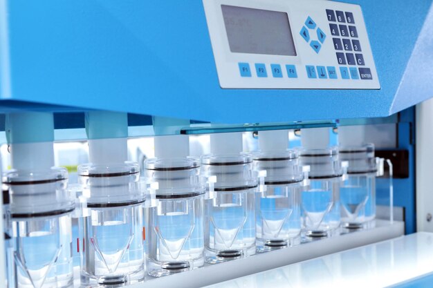 Realizacion de investigaciones exactas en farmaceutica Sistema manual Produccion y analisis de tabletas