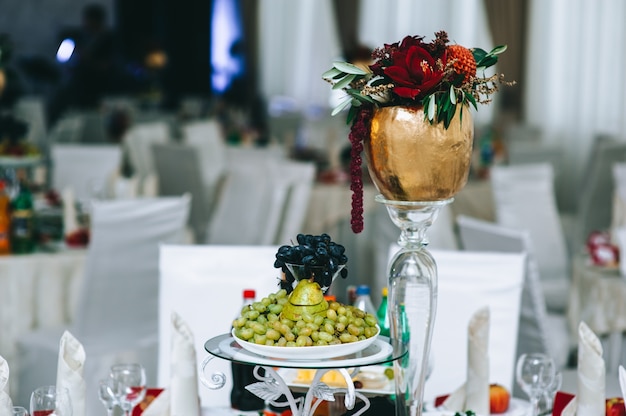 Recepções de frutas no casamento