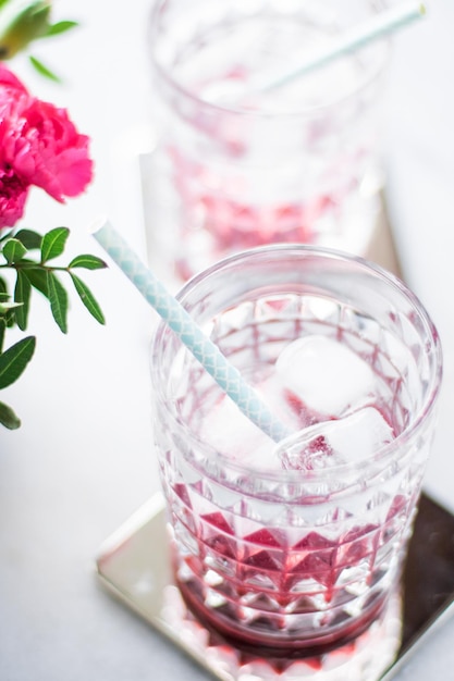 Receta de cócteles caseros bebidas cócteles y concepto de estilo de celebración