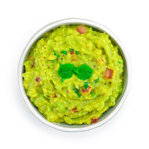 Receta de guacamole de aguacate, jugo de limón, sal, cebolla y chile. Es dip suave y cremoso con crujiente