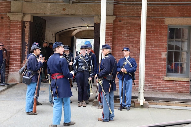 Foto reconstituição da guerra civil em fort point, são francisco.