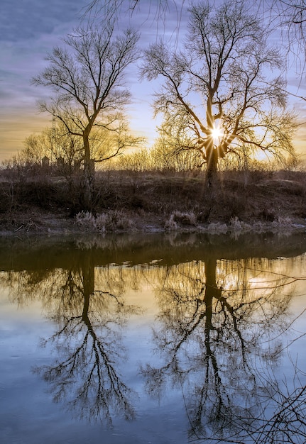 Reflexionen bei Sonnenuntergang