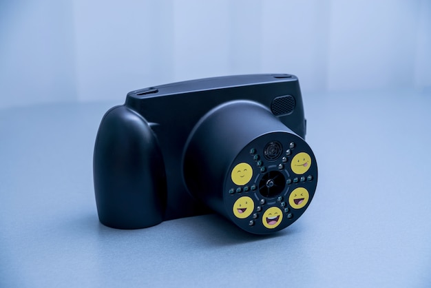 Refractor portátil. dispositivo para examen ocular de niños