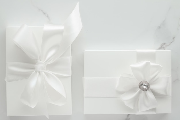 Regalos de boda de lujo en mármol