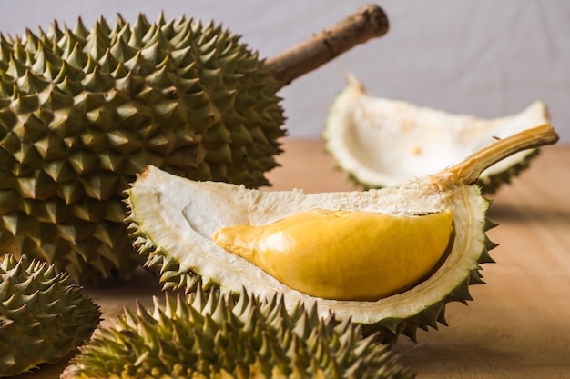 Foto rei das frutas, durian é uma fruta tropical popular nos países asiáticos.