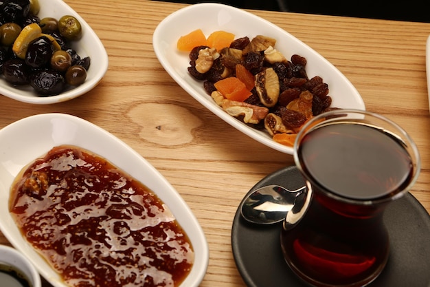 Reichhaltiges und leckeres türkisches Frühstück