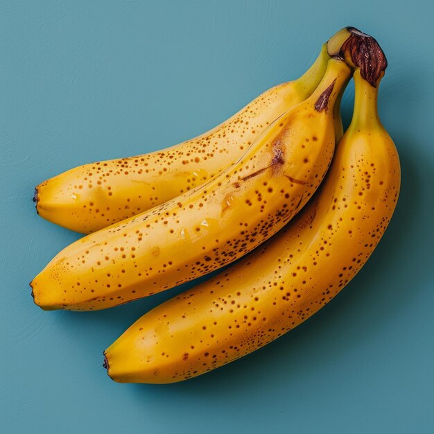 Foto reife bananen auf blauer oberfläche