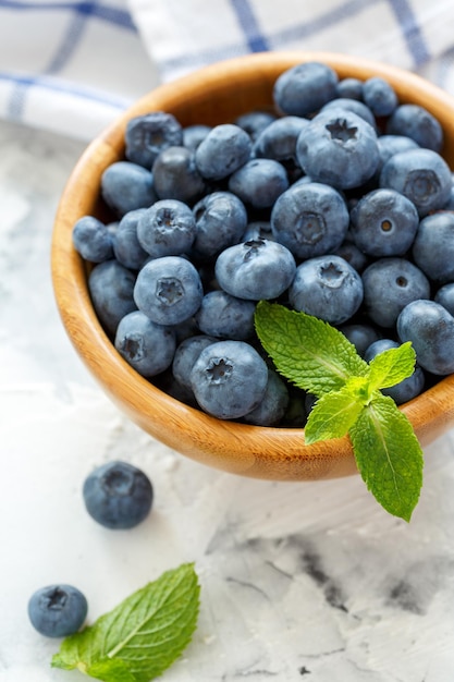 Reife Blaubeeren in einer Schüssel