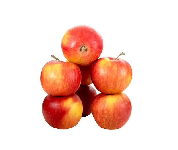 Reife rote Äpfel auf weißem Grund