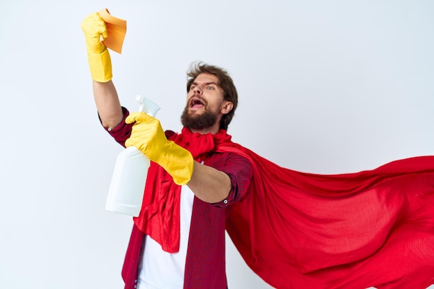 Foto reinigungskräfte mit rotem mantel, reinigungsmitteldienst, hausarbeit, geschnittene ansicht, professionelles foto in hoher qualität