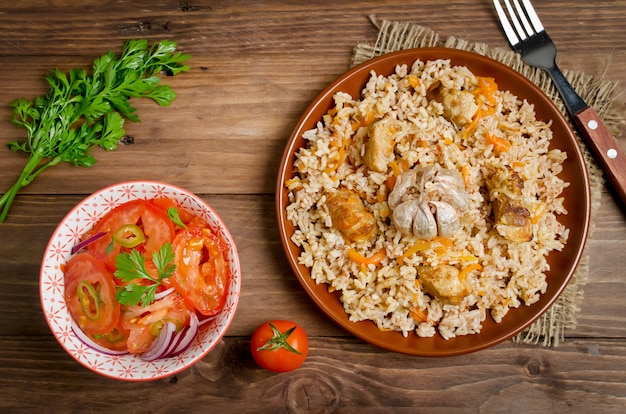 Reispilaf mit Fleisch und Gemüse