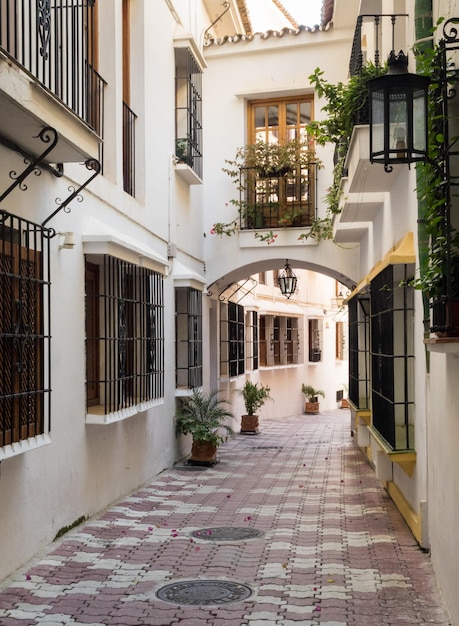 Foto rejas de ventana en la calle marbella