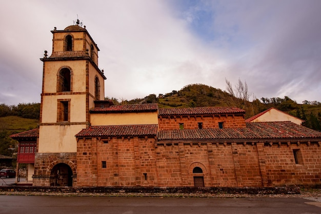 Religiöse und kirchliche Architektur von Asturien - Spanien.