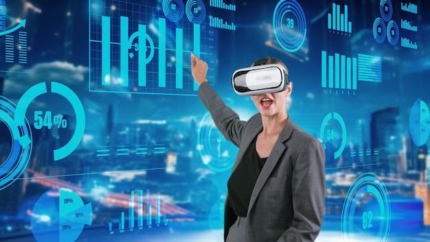 Una reportera presenta noticias de análisis de puntuación a través de VR Contraption
