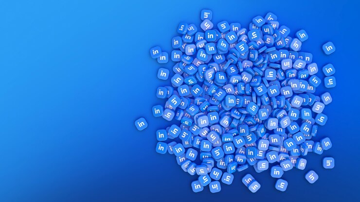 Foto representación 3d de un montón de insignias cuadradas con el logo de linkedin sobre fondo azul.