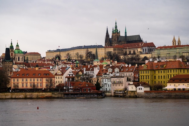 República Checa, Praga, Castelo de Praga (Prazsky hrad) é um complexo de castelo