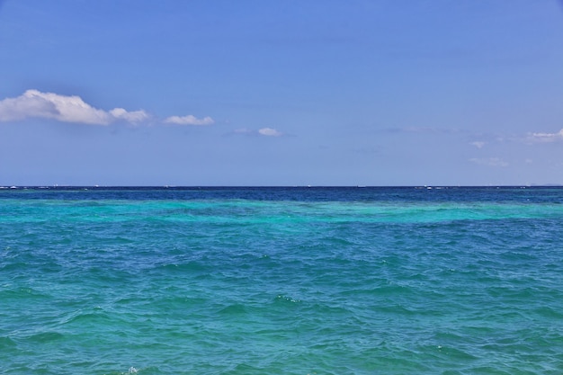 Reserva natural de rosário no mar do caribe perto de cartagena, colômbia