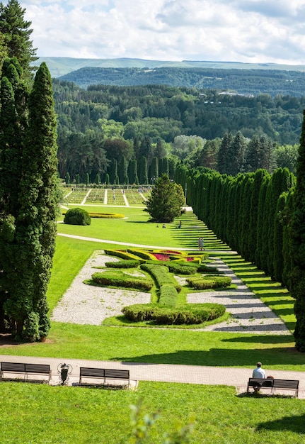 Resort park Valley of Roses no verão Kislovodsk Rússia