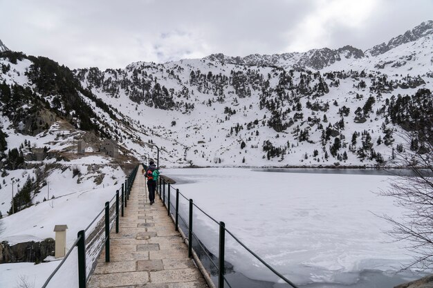 Restance lago en el Parque Nacional de Aiguestortes y lago de Sant Maurici.