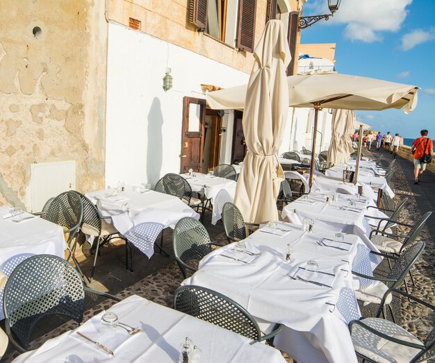 Restaurant am Meer in Sardinien