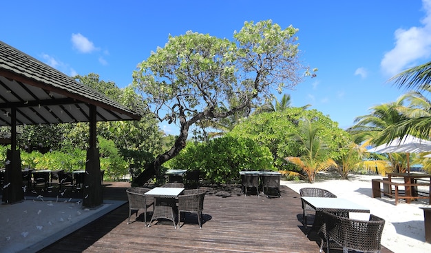 restaurante de verão em uma ilha tropical das Maldivas