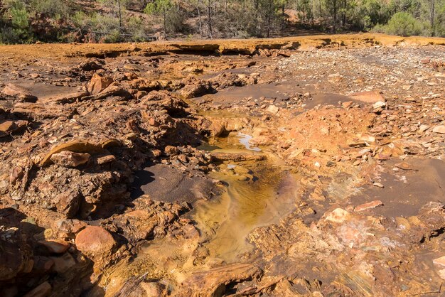 Foto restos de las antiguas minas de riotinto en huelva españa