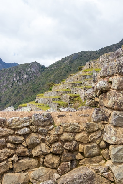 Restos arqueológicos de Machu Picchu ubicados en las montañas del Cusco. Perú