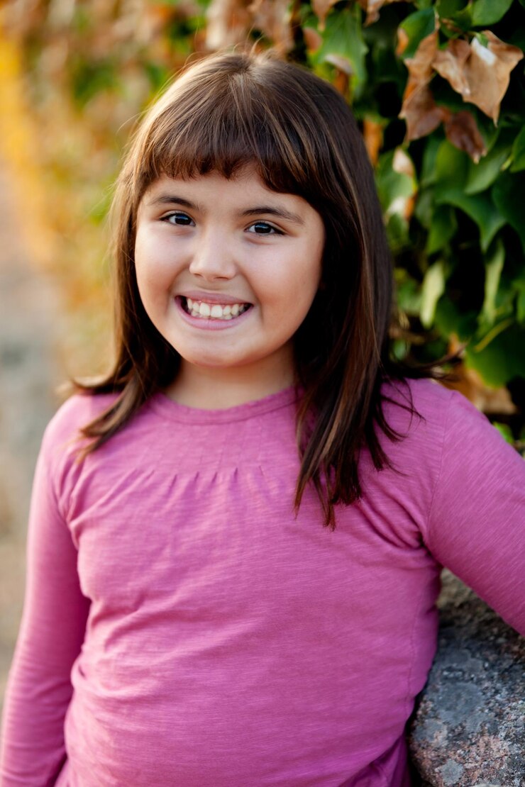 Foto retrato de una chica sonriente