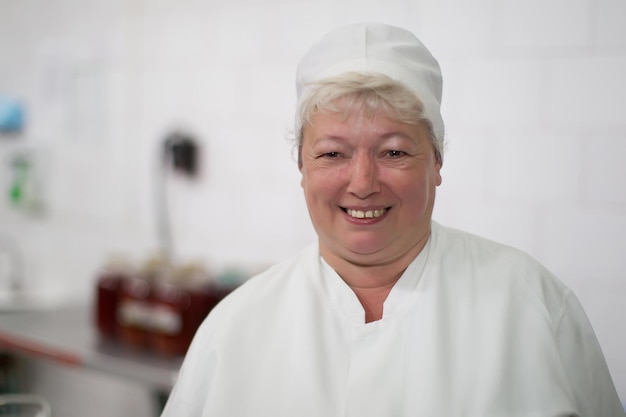 Retrato del cocinero rusoEl empleado de un comedor.