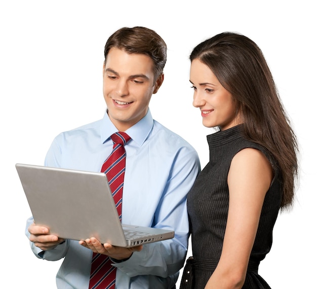 Retrato de equipe de negócios feliz com laptop no fundo