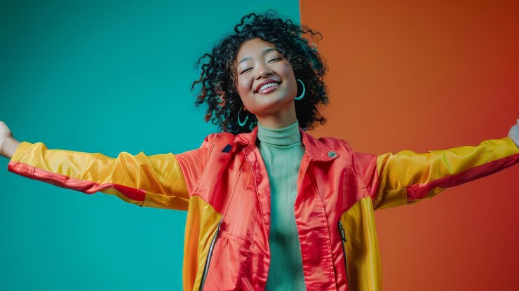 Foto retrato de estúdio enérgico de mulheres de origens coloridas e profissões diferentes