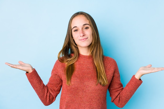 Retrato de jovem caucasiana