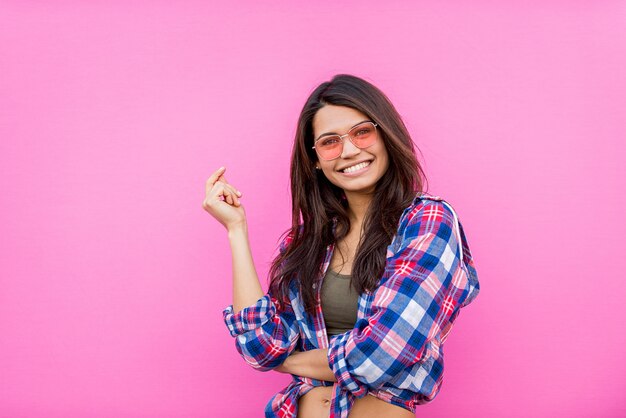 Retrato de jovem linda