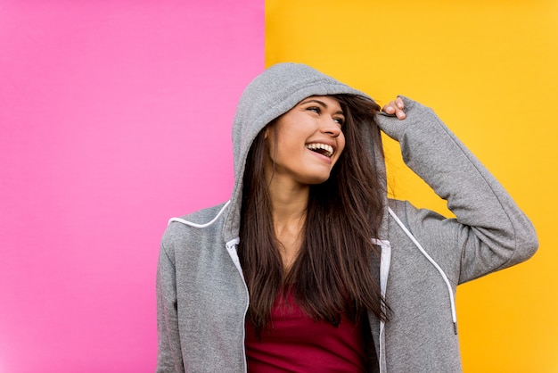 Retrato de jovem linda