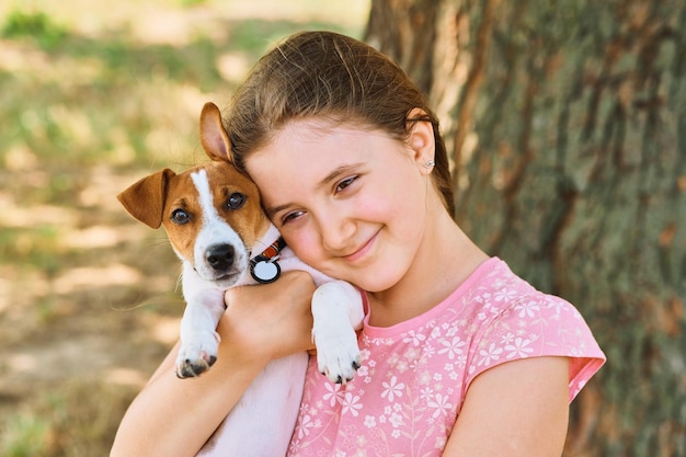 Foto retrato de mulher com cão