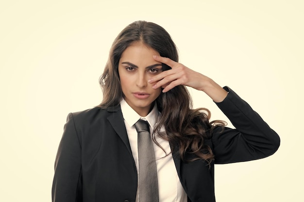 Retrato de mulher de negócios sensual sexy Empresária de moda de terno isolado no fundo branco do estúdio Estilo de moda de mulheres de negócios Empregada jovem secretária