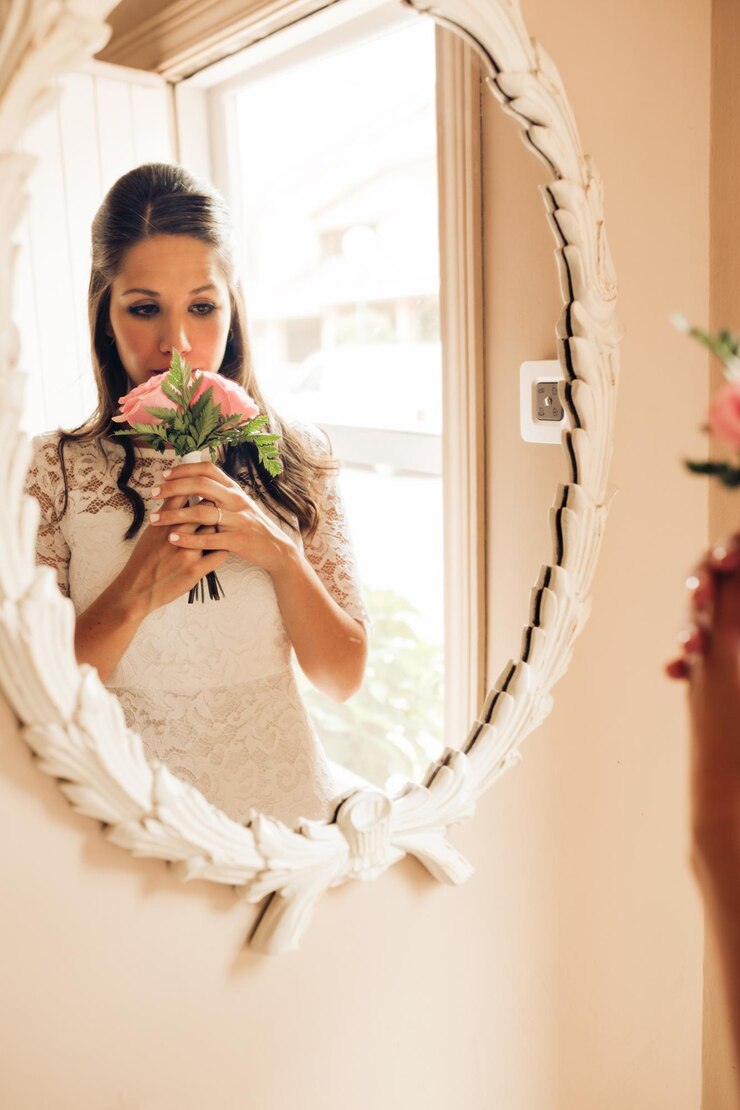 Foto retrato de mulher segurando flores brancas
