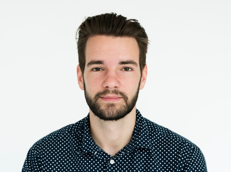Foto retrato, de, um, bonito, homem jovem