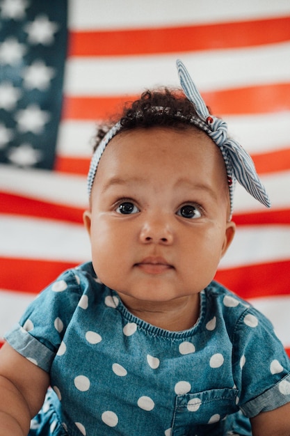 Foto retrato de uma menina bonita