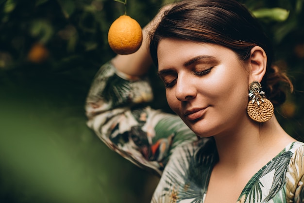 Retrato de uma mulher de aparência modelo