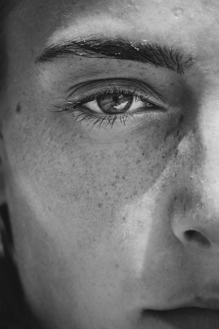 Foto retrato em close-up de uma jovem