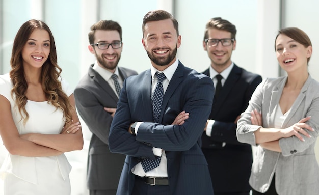 Retrato de un equipo de negocios profesionalel concepto de trabajo en equipo